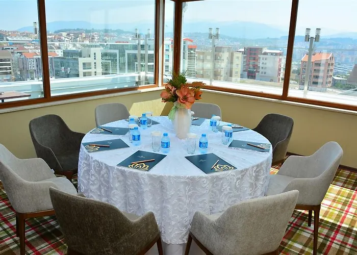 Ξενοδοχείο Adranos 4*